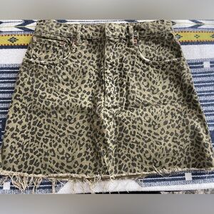 Zara leopard skirt